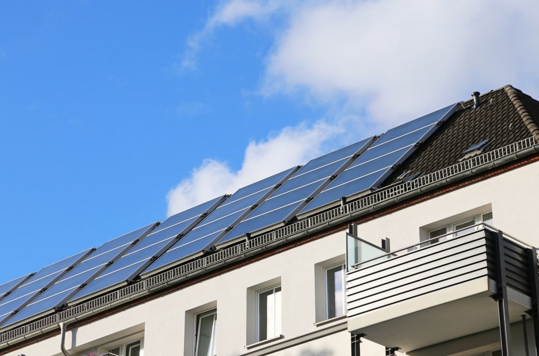 Zonnepanelen appartementsgebouw